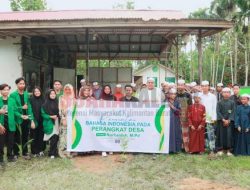 PGSD UNU Kalbar Sosialisasi Bahasa Indonesia Bagi Perangkat Desa Kuala Dua