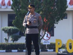 Jabat Kapolres Lampura, AKBP Teddy Rachesna Gelar Apel Perdana