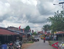 Warga Badau di Perbatasan RI-Malaysia Antusias Sambut HUT Kemerdekaan RI ke-78