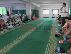 Jemaah Haji Kayong Utara Disambut Bupati dan Wabup