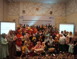 Komunitas UMKM di Pontianak Mendapatkan Pelatihan dan Alat Penunjang Produksi dari PLN