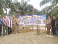 Wabup Sekadau Letakkan Batu Pertama Pembangunan Gedung GKII Siloam