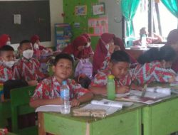 Disdik Kayong Utara Terapkan Kebijakan Penggunaan Masker di Sekolah