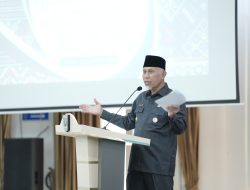 Mahyeldi Tekankan Pentingnya Kapasitas SDM dalam Tata Kelola Administrasi Keuangan Dana Desa