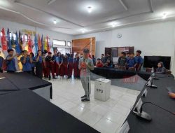 Ratusan Siswa SMA Negeri 7 Belajar Demokrasi dan Kepemiluan ke KPU Singkawang