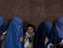 Menlu Retno: Politik Tidak Boleh Halangi Solidaritas terhadap Perempuan Afghanistan