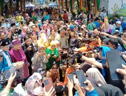 Momen Istimewa di Pontianak, Pesona Kulminasi Matahari di Tugu Khatulistiwa
