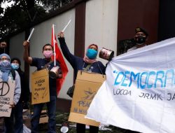 Aktivis Katakan BUMN RI Pasok Senjata ke Myanmar