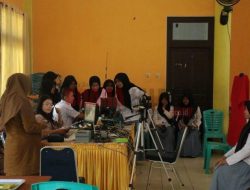Disdukcapil Singkawang Jemput Bola Perekaman e-KTP Pemula ke Sekolah