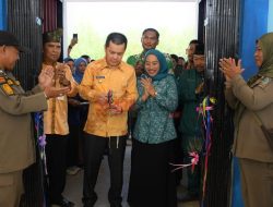Pj Bupati Kayong Utara Resmikan Pasar Rakyat Sukadana