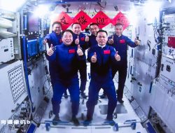 Taikonaut Shenzhou-16 China siap kembali ke Bumi usai rampungkan serah terima kendali di orbit