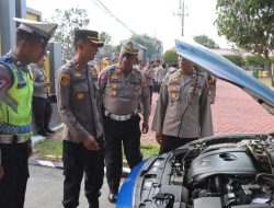 Dukung Operasi Mantap Brata 2023, Wakapolres Mempawah Cek Kesiapan Almatsus dan Ranmor Dinas