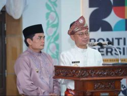 Wali Kota Pontianak Nyetir Bus ke Sidang Paripurna DPRD