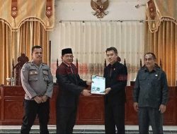 Eksekutif Sampaikan Nota Pengantar Tiga Raperda kepada DPRD Sekadau