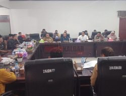 Sumber Air Bersih Terancam, Warga Durian Sebatang KKU Audiensi ke DPRD