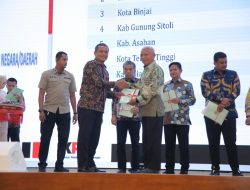 Bupati Asahan Terima Penghargaan Dari KPK RI