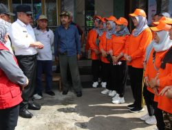 Pj. Gubernur Harisson Ajak Masyarakat Peduli Kebersihan Lingkungan Terutama di Sekolah
