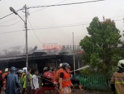 Dua Rumah Dinas Perwira TNI AD Terbakar di Pontianak