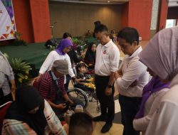 Pemkot Pontianak serahkan Bantuan Alat Bantu Penyandang Disabilitas