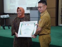 Apresiasi Insan Dikbud di Pontianak, Edi: Lebih dari 800 Guru Honor Jadi PPPK