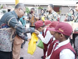 500 Anak SD Di Asahan Diberi Makanan Tambahan