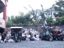 Defisit Anggaran Dinas Lingkungan Hidup Kota Pontianak, Tarik Retribusi Angkutan Sampah