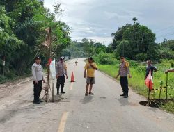Gorong-gorong Jalan Nasional di Kembayan Sanggau Pecah