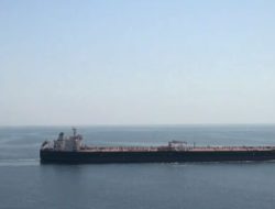 Angkatan Laut Iran Sita Kapal Tanker di Teluk Oman
