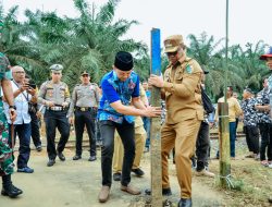Pj. Nizhamul Cabut Portal Jalan Di Perlintasan KA Demi Keamanan Dan Percepat Akses Jalan
