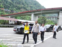 Pemprov Sumbar Bakal Tata Pedagang Kelok Sembilan
