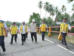 Gubernur Sumbar : Perbaikan Jembatan Kiambang dan Jalan Teban di Silungkang Oso akan Segera Dimulai