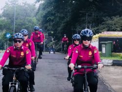 Lakukan ‘Coolling System’ di Kawasan Wisata, Personel Ditpam Obvit Polda Sumsel Gelar Patroli Bersepeda
