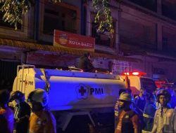 Ditinggal Pulang Kampung, Rumah Warga di Jalan Tani Makmur Pontianak Terbakar