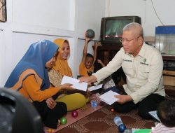 Cegah Stunting, Pemprov Kalbar Berikan Bantuan kepada Anak di Sanggau