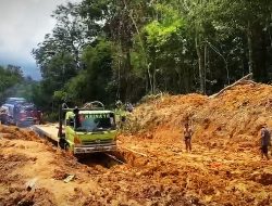 Ruas Jalan Tumbang Titi-Jelai Hulu Ketapang Akan Diperbaiki