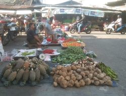 Cabe Rawit di Pasar Beringin Singkawang Turun Harga, Ini Sebabnya