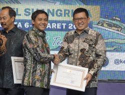 Kementerian ATR/BPN Berikan Penghargaan kepada Pegawai Terbaik yang telah Purnatugas