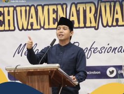 Serahkan Sertipikat Tanah Wakaf, Wamen ATR/Waka BPN: Semua Umat Berhak Mendapatkan Kepastian Hukum