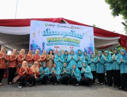 Bantu Masyarakat, Pj Ketua TP PKK Sumsel Tyas Fatoni Harapkan Pasar Murah terus Dimasifkan