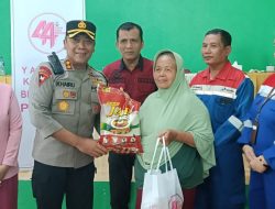 Sinegritas Pertamina, Polres PALI dan Bhayangkari Peduli Masyarakat Talang Akar