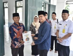 Wamen ATR/Waka BPN Serahkan Sertipikat Tanah Makam Sunan Bonang