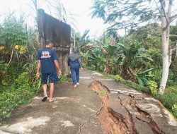 Tanah Longsor Terjadi di Tanjung Kapuas Kabupaten Sanggau