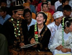 Angka Pernikahan di Indonesia Terus Turun
