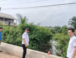 Pj Bupati Banyuasin Turunkan Alat Berat, Normalisasi Sungai Gasing Dimulai Maret