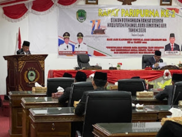 Suasana Rapat Paripurna DPRD PALI dalam rangka memperingati  HUT PALI Ke 11 (SuaraIndo.Id/BA/Ist)