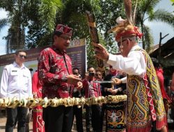 Gawe Naik Dango Singkawang Bentuk Pelestarian Budaya