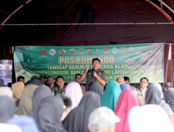 Kunjungi Pengungsian, Kepala BNPB Pastikan Kebutuhan Dasar Warga Terdampak Terpenuhi