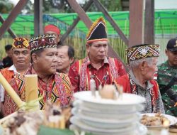 Pj Bupati Sanggau Suherman Hadiri Ritual Panca Puntu Mang Pihit V di Desa Pengadang