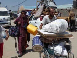 Pasukan Israel Tingkatkan Pengeboman di Rafah