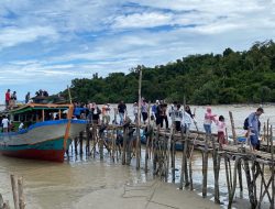 Dermaga Teluk Suak Direncanakan Akan Diperbaiki Bupati Bengkayang